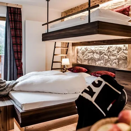 Garni Soraiser Aparthotel 3*